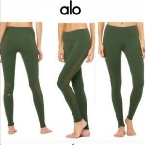 ALO Yoga Green Leggings